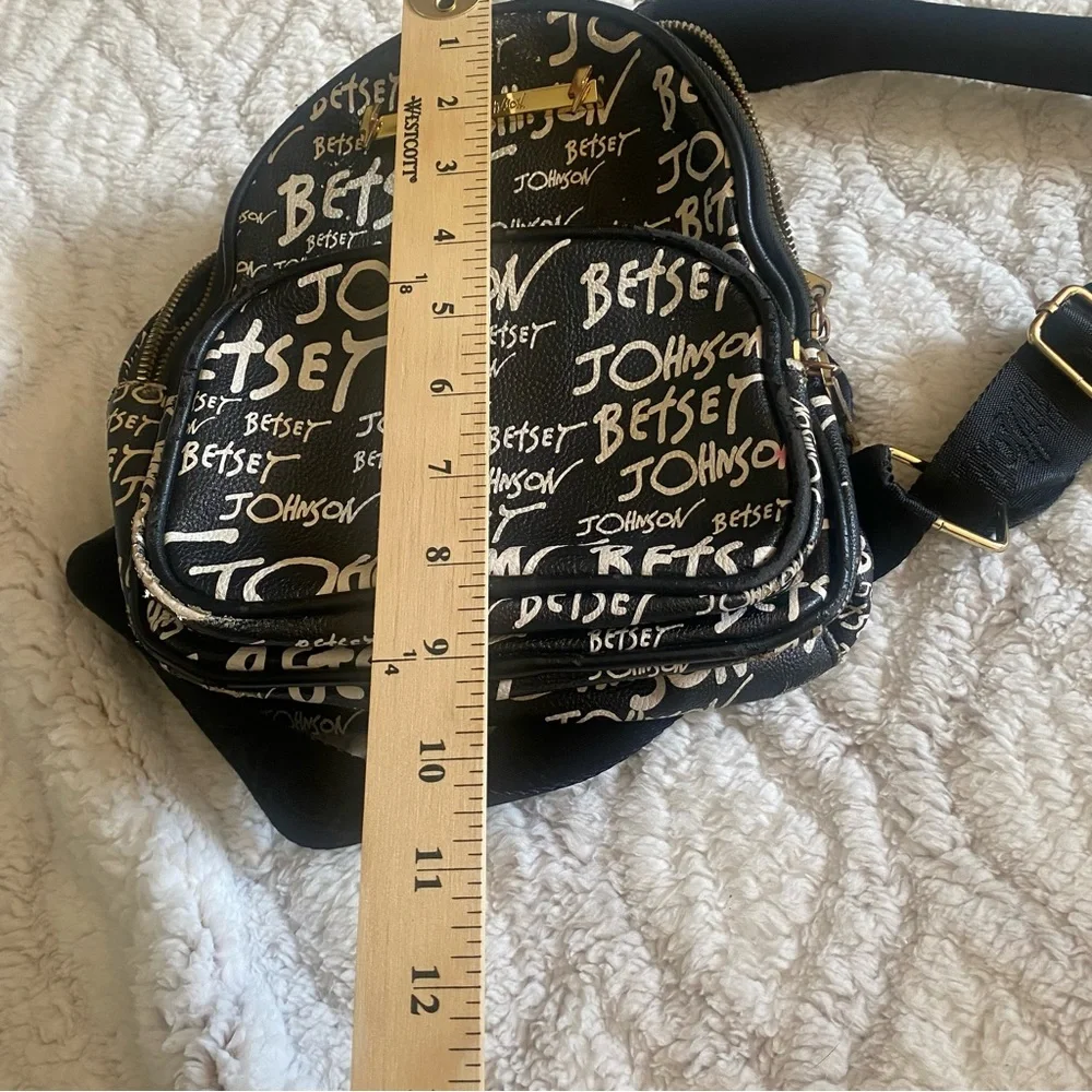 Betsey Johnson Mini Backpack Black White Gold Hardware Streetwear Casual READ